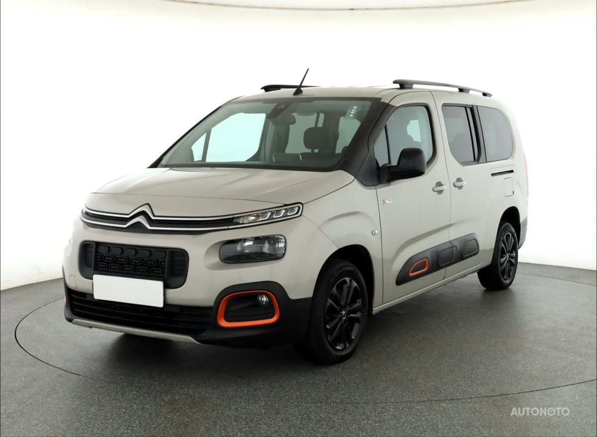 Citroën Berlingo, 2021 - pohled č. 3