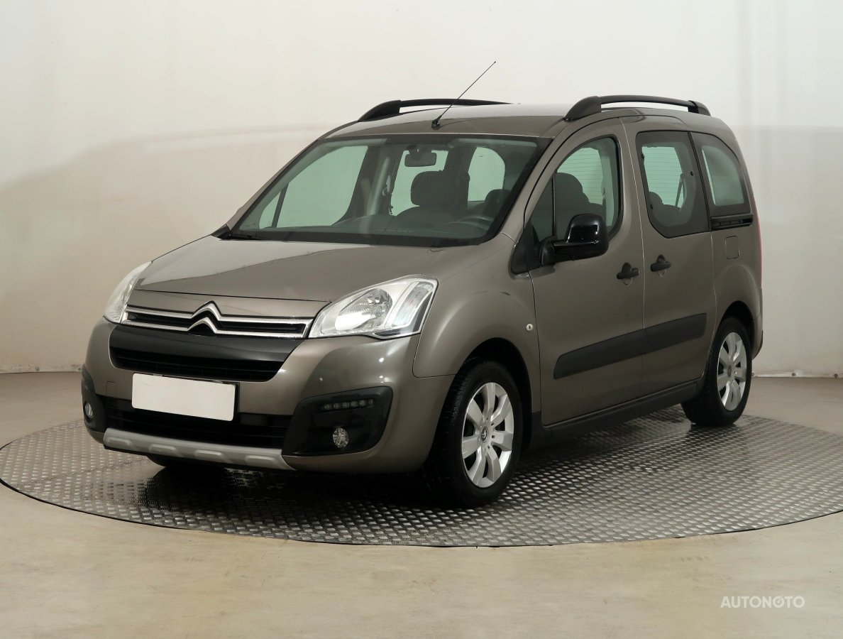 Citroën Berlingo, 2016 - pohled č. 3