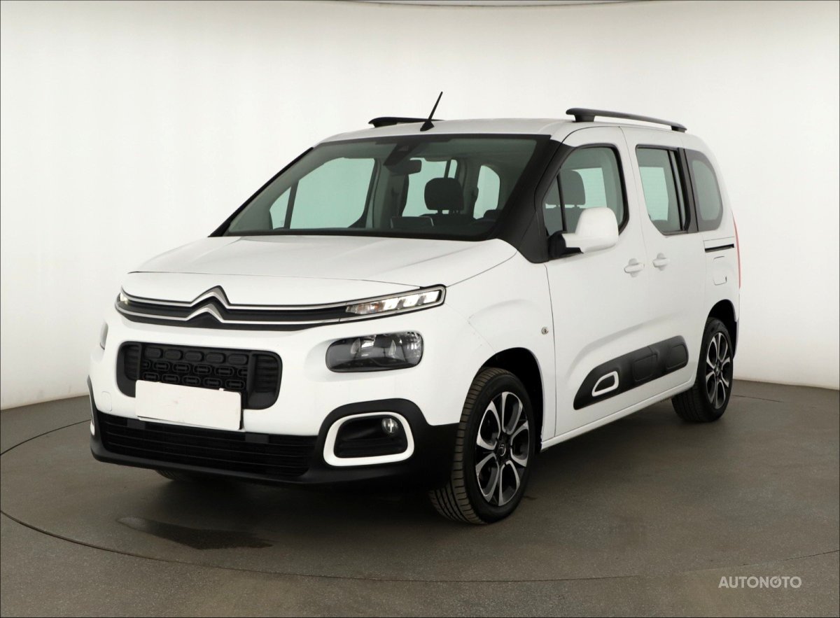 Citroën Berlingo, 2019 - pohled č. 3