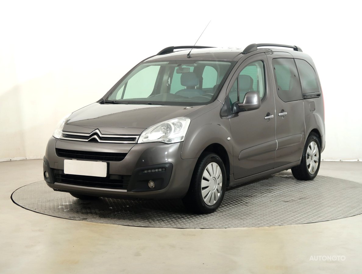 Citroën Berlingo, 2017 - pohled č. 3
