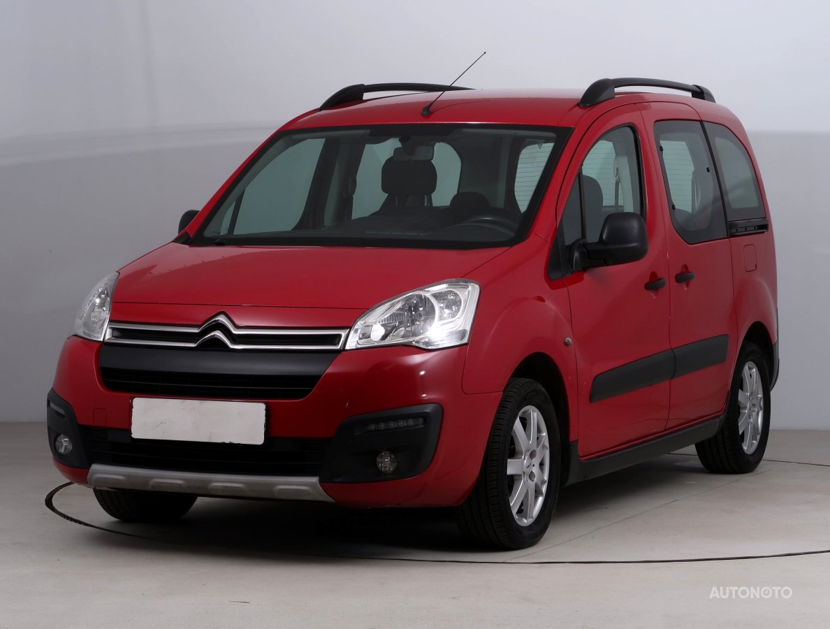 Citroën Berlingo, 2017 - pohled č. 3