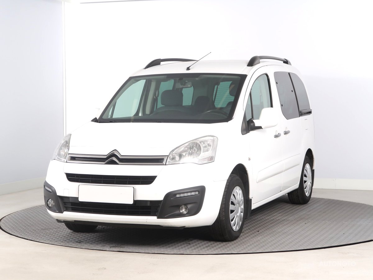 Citroën Berlingo, 2018 - pohled č. 3