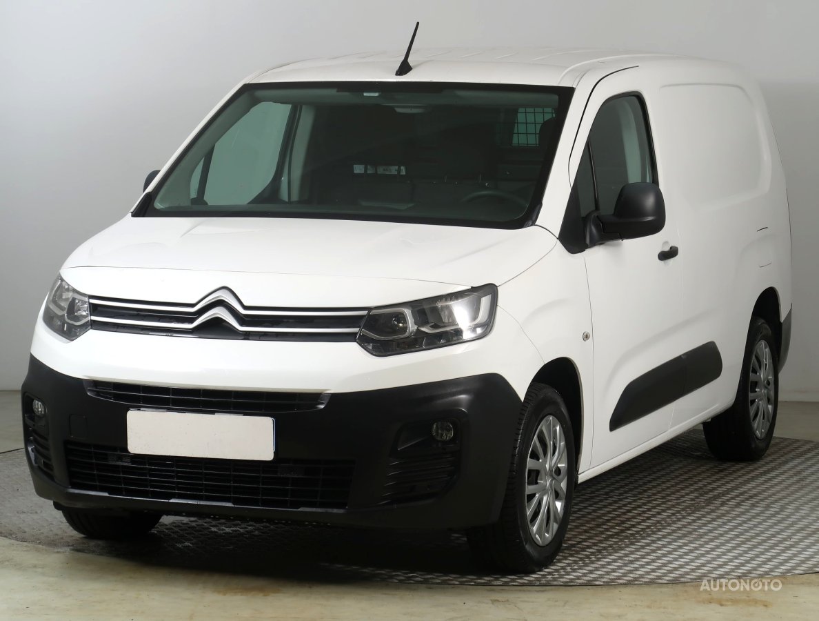 Citroën Berlingo, 2019 - pohled č. 3