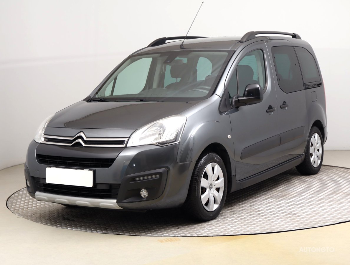 Citroën Berlingo, 2015 - pohled č. 3
