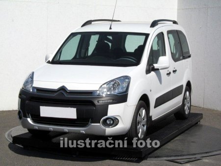 Citroën Berlingo, 2011 - pohled č. 3