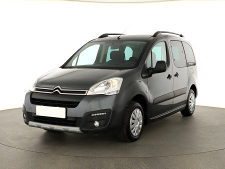 Citroën Berlingo, 2017 - pohled č. 3