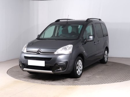 Citroën Berlingo, 2018 - pohled č. 3