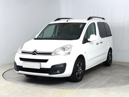 Citroën Berlingo, 2017 - pohled č. 3