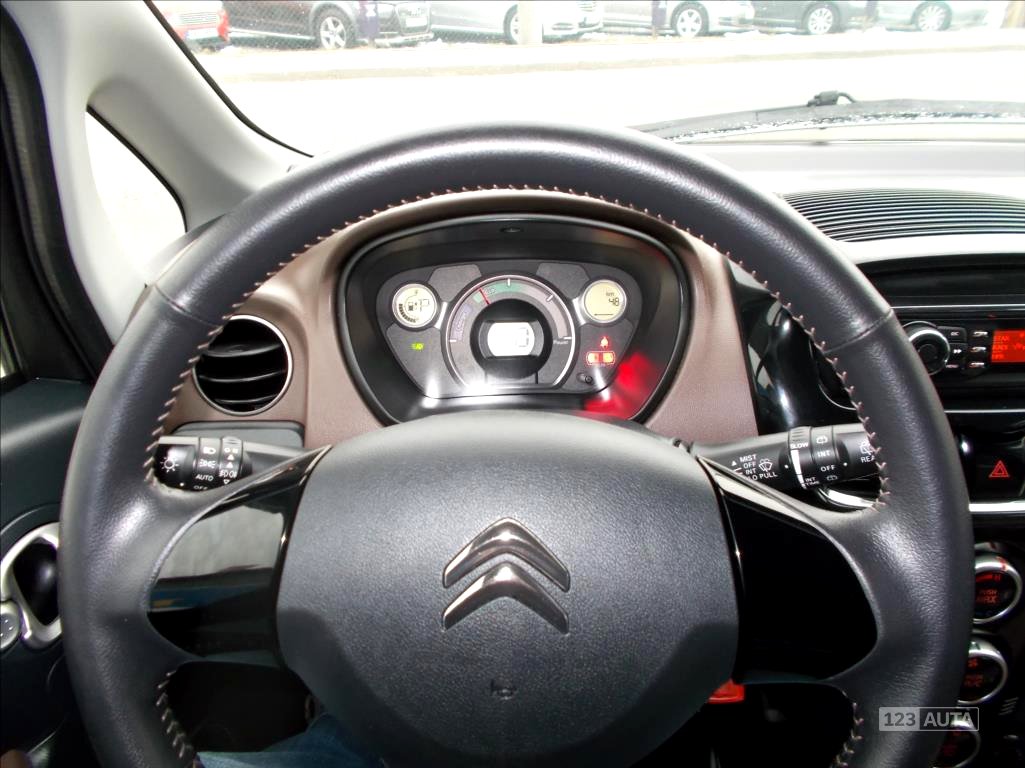Citroën C-ZERO, 2013 - pohled č. 9