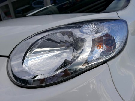 Citroën C1, 2013 - pohled č. 3