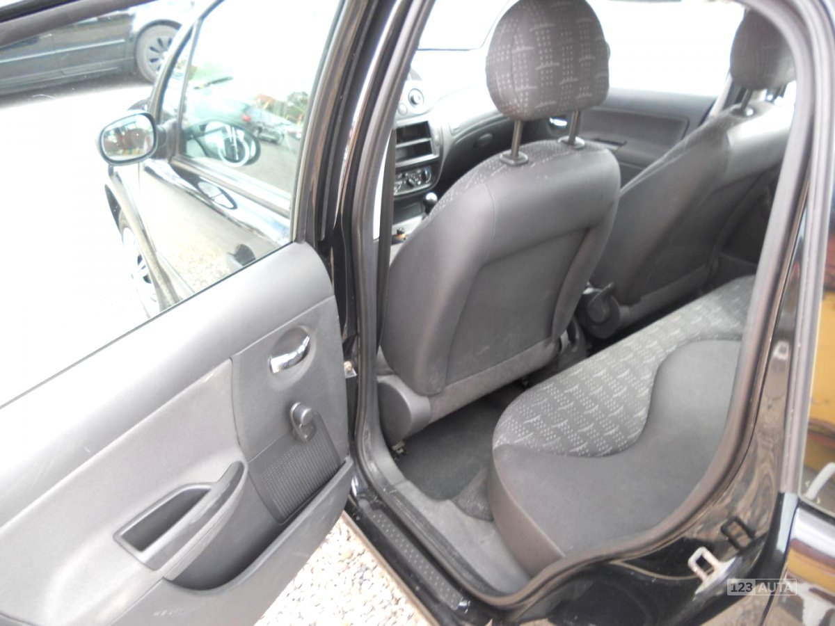 Citroën C3, 2006 - pohled č. 14