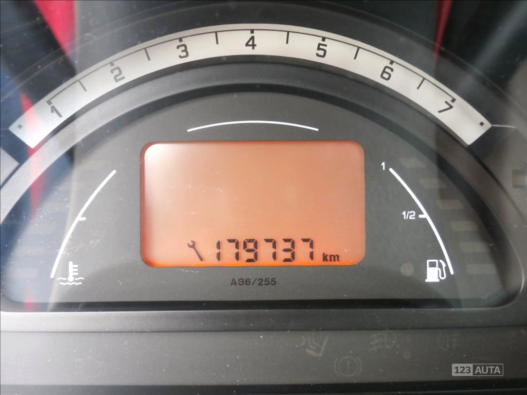 Citroën C3, 2003 - pohled č. 5