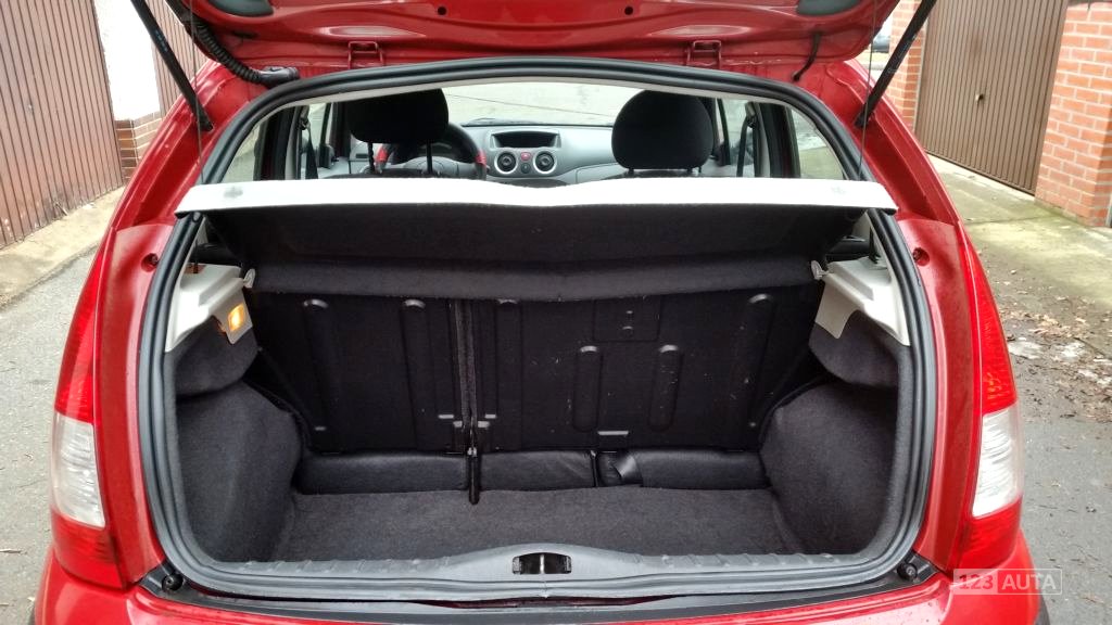 Citroën C3, 2006 - pohled č. 9