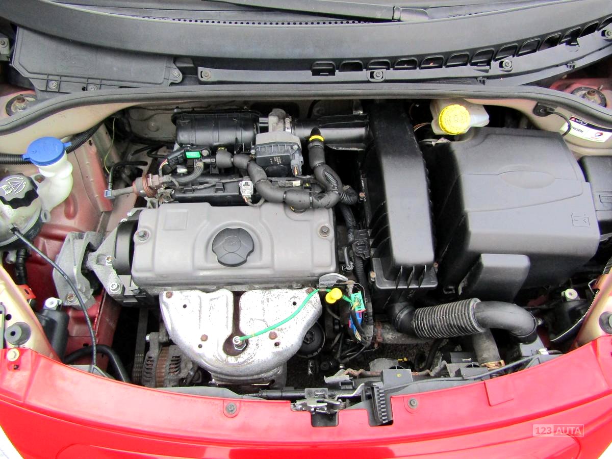 Citroën C3, 2008 - pohled č. 9