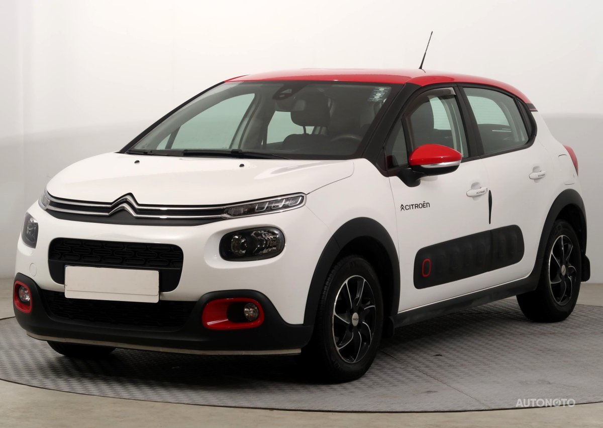 Citroën C3, 2018 - pohled č. 3