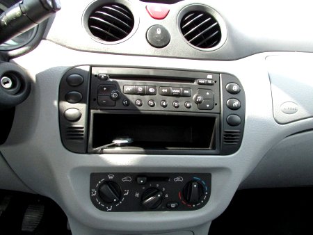 Citroën C3, 2003 - pohled č. 13