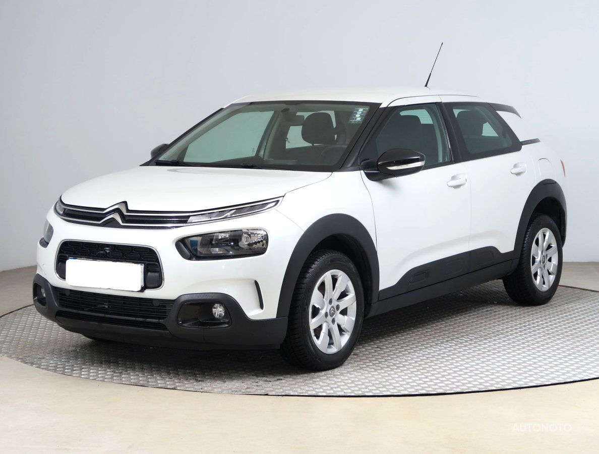 Citroën C4 Cactus, 2018 - pohled č. 3