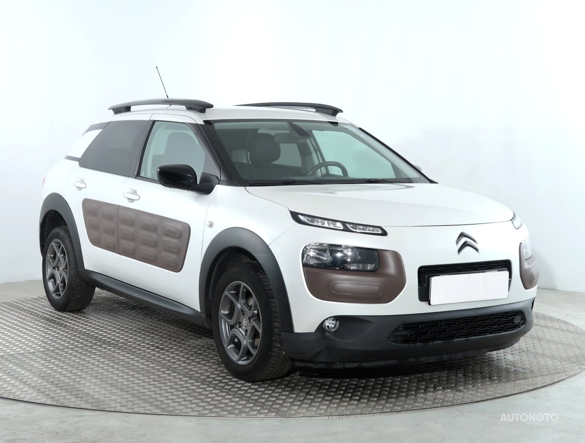 Citroën C4 Cactus, 2015 - celkový pohled