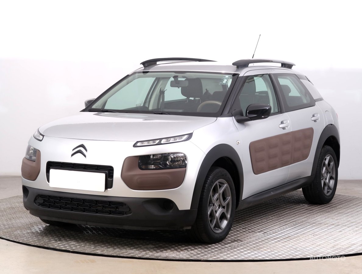 Citroën C4 Cactus, 2015 - pohled č. 3