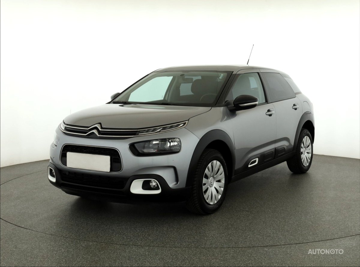 Citroën C4 Cactus, 2018 - pohled č. 3