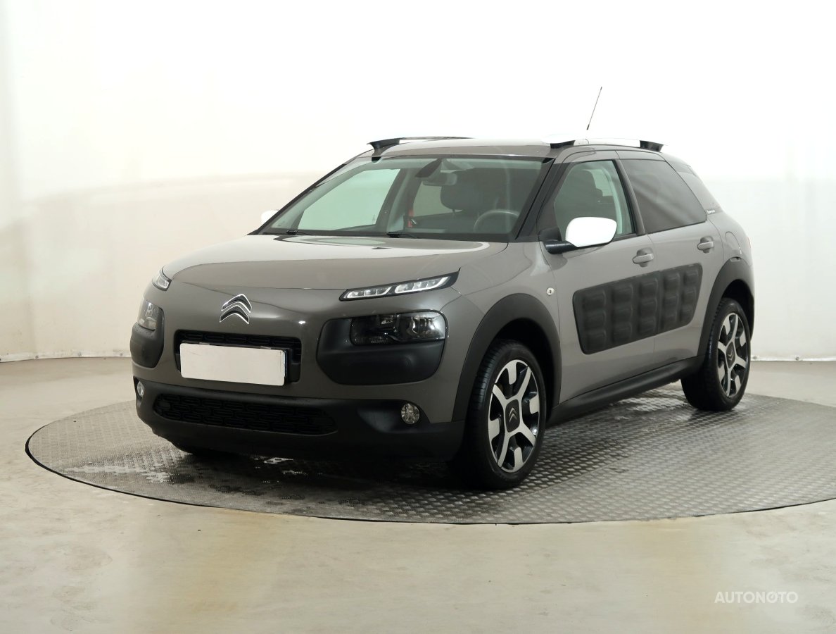 Citroën C4 Cactus, 2017 - pohled č. 3