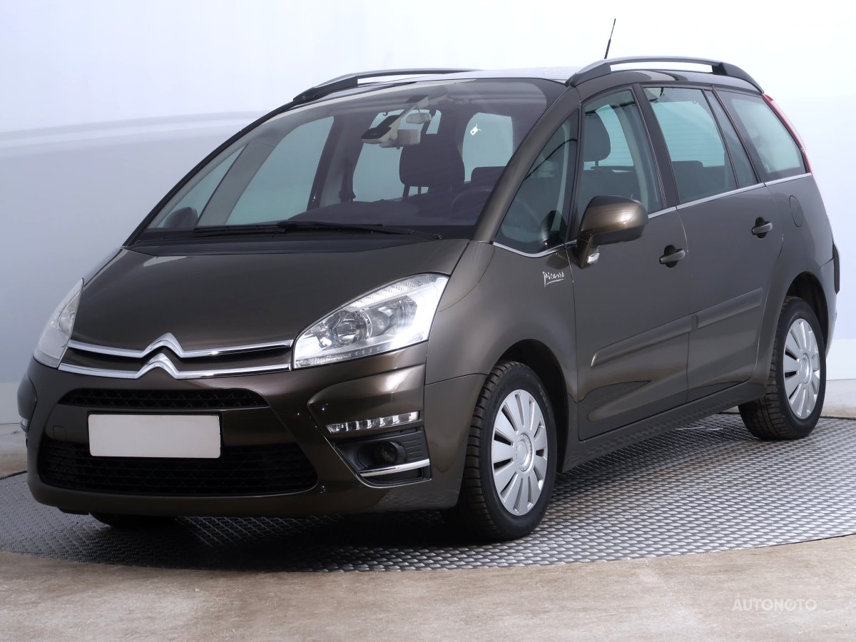 Citroën C4 Picasso, 2011 - pohled č. 3