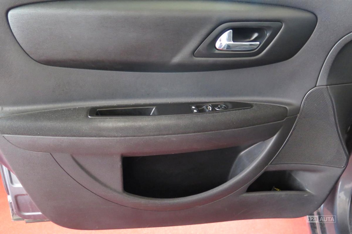 Citroën C4, 2005 - pohled č. 6