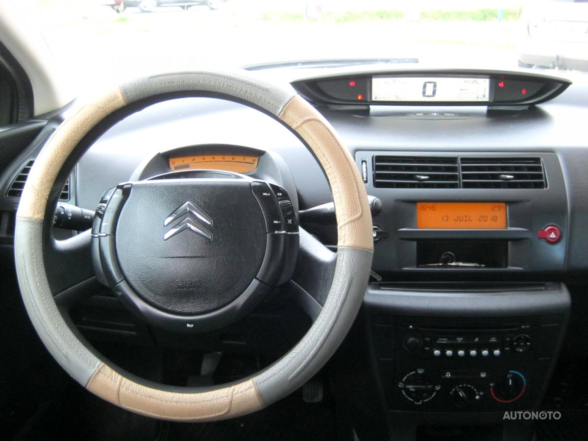 Citroën C4, 2006 - pohled č. 7