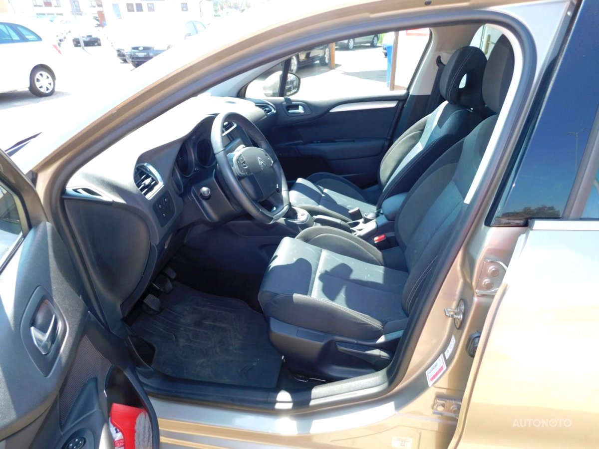 Citroën C4, 2012 - pohled č. 10