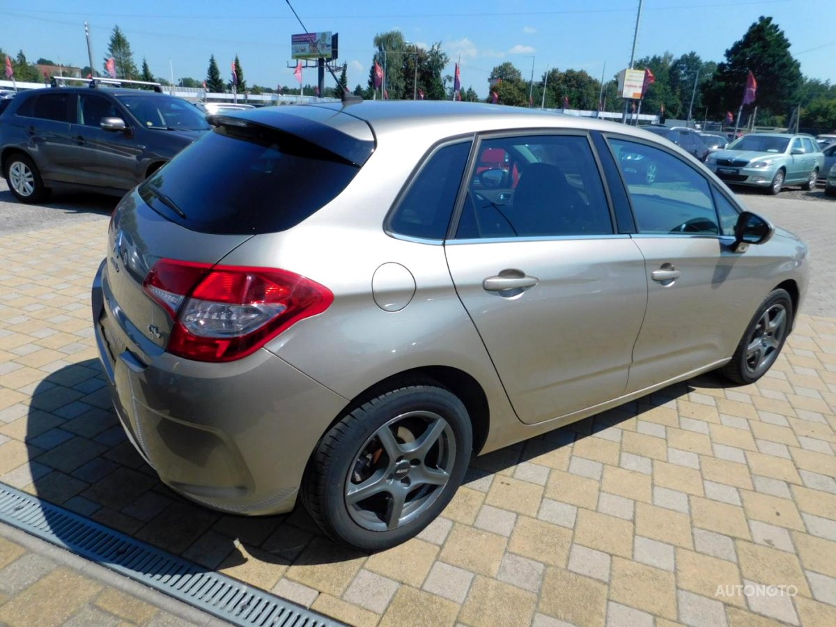 Citroën C4, 2012 - pohled č. 3