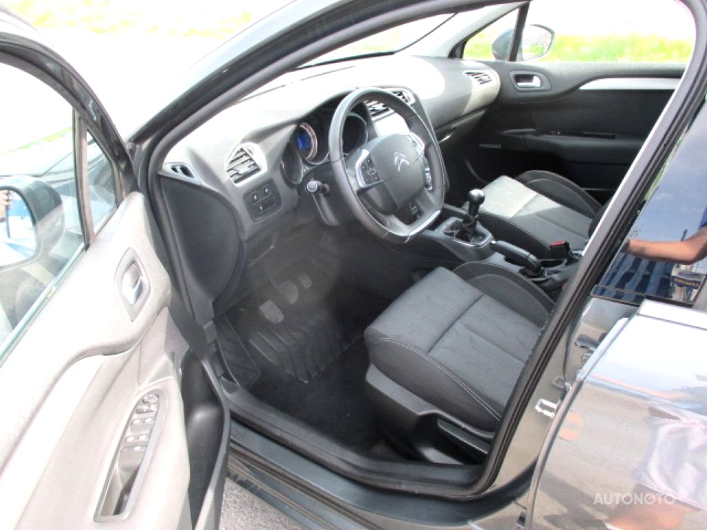 Citroën C4, 2013 - pohled č. 10