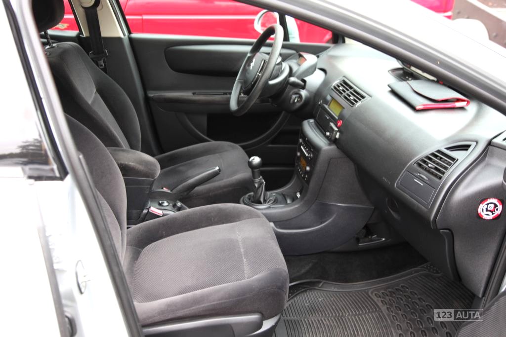 Citroën C4, 2009 - pohled č. 14
