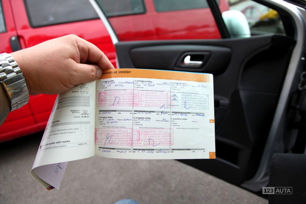 Citroën C4, 2009 - pohled č. 20