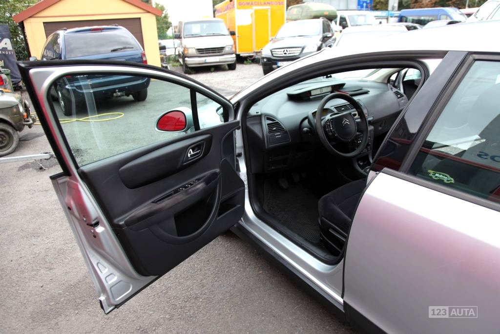 Citroën C4, 2009 - pohled č. 7