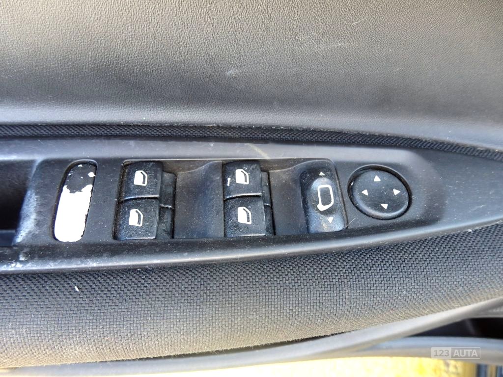 Citroën C4, 2008 - pohled č. 13