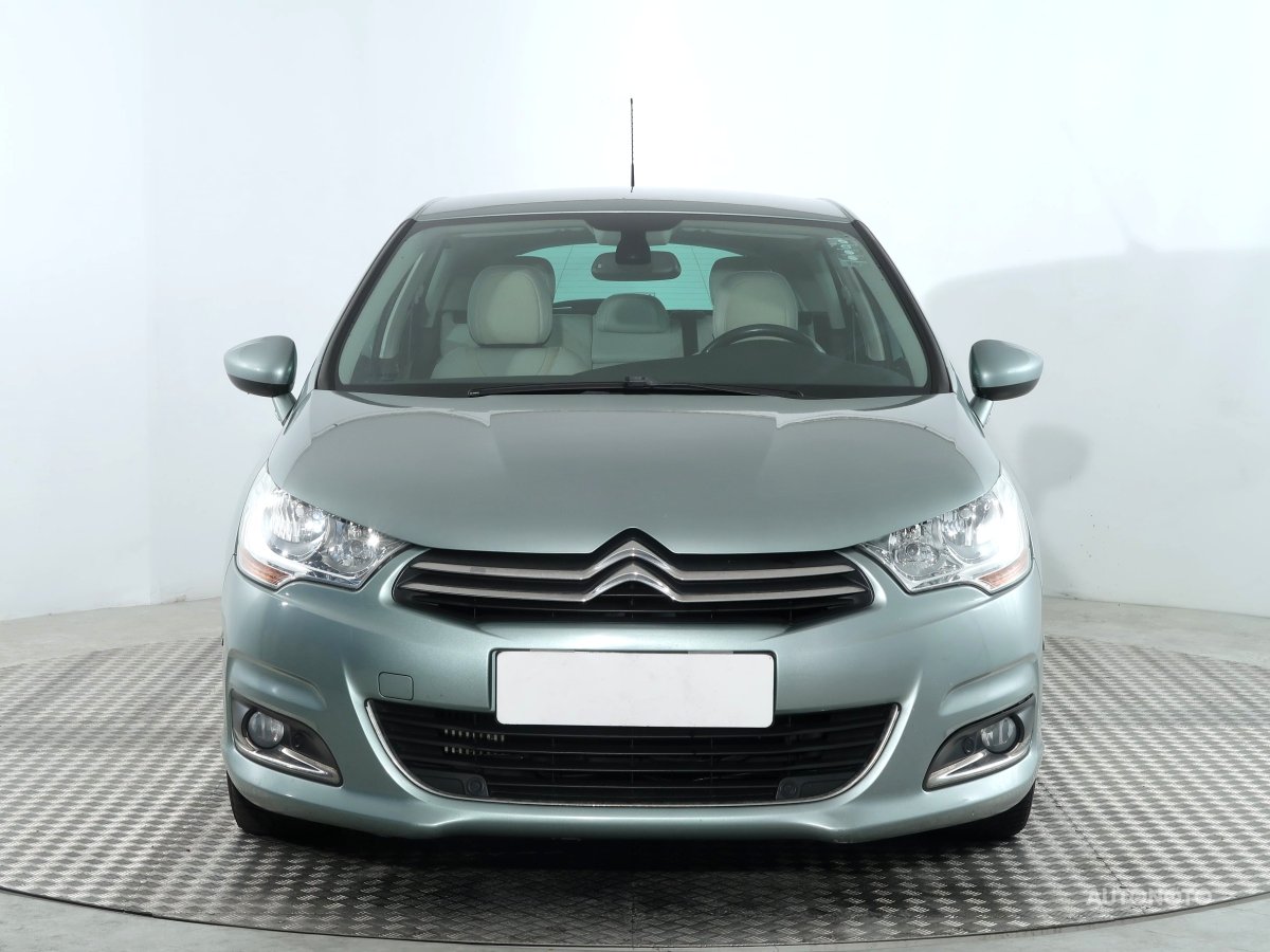 Citroën C4, 2012 - pohled č. 2