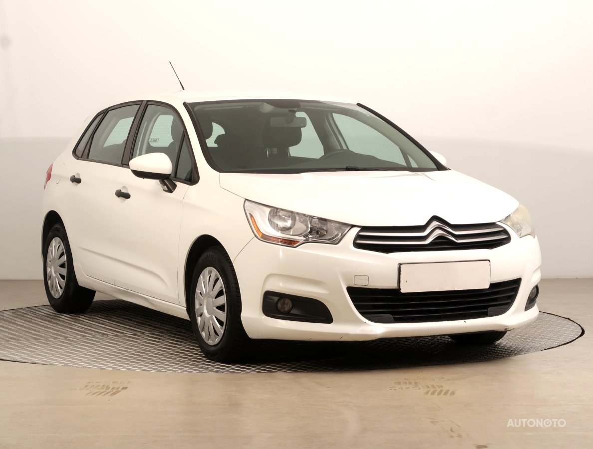 Citroën C4, 2012 - celkový pohled