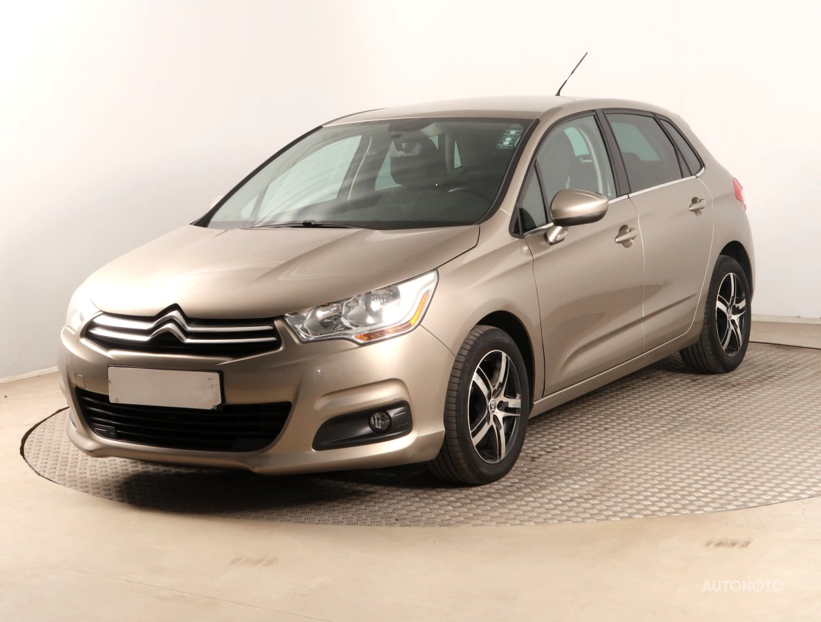 Citroën C4, 2012 - pohled č. 3