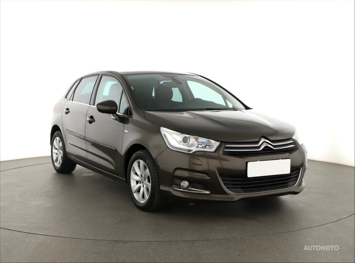 Citroën C4, 2012 - celkový pohled