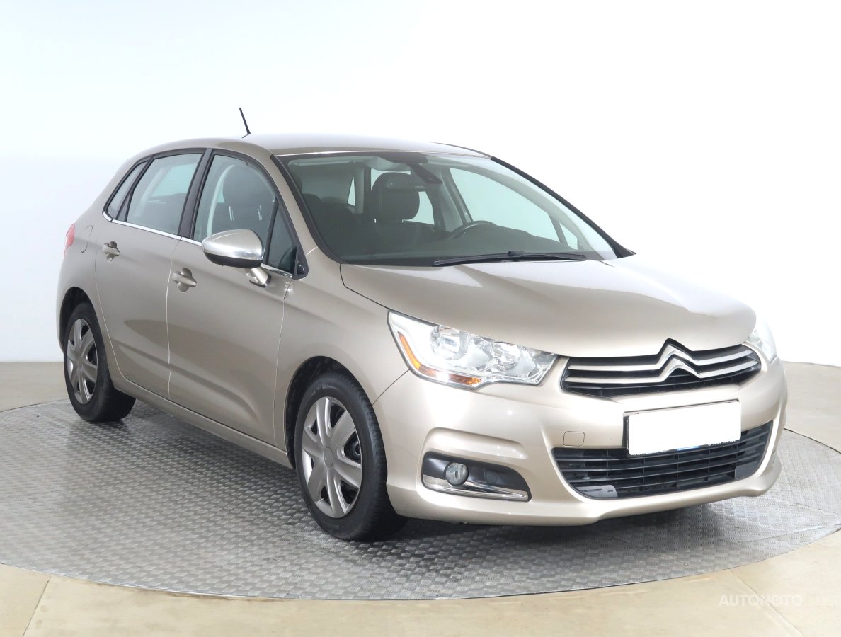 Citroën C4, 2013 - celkový pohled