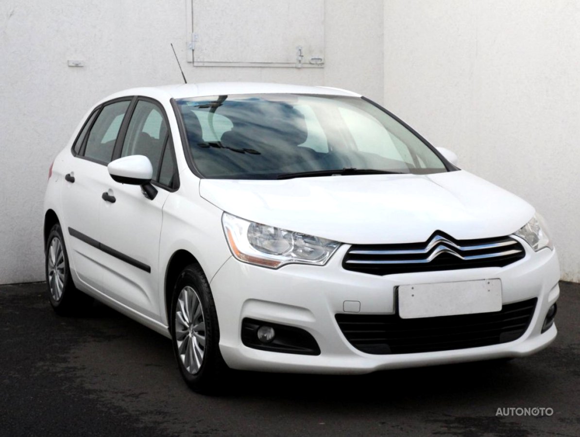 Citroën C4, 2012 - celkový pohled