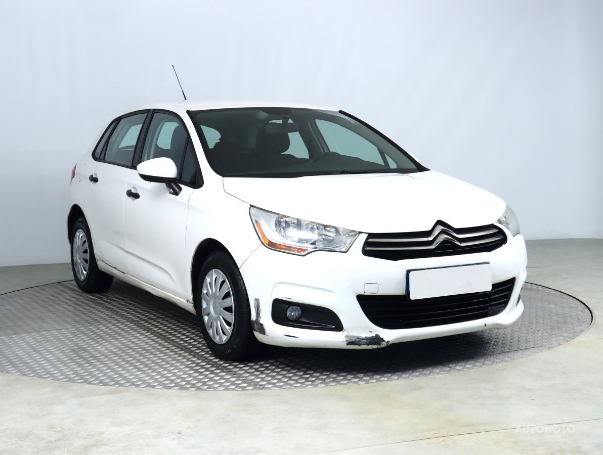 Citroën C4, 2012 - celkový pohled