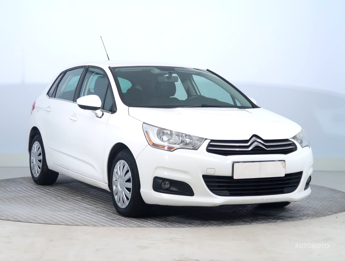 Citroën C4, 2012 - celkový pohled
