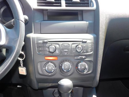 Citroën C4, 2012 - pohled č. 8