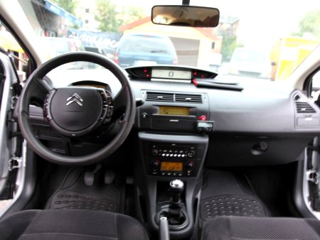 Citroën C4, 2009 - pohled č. 10