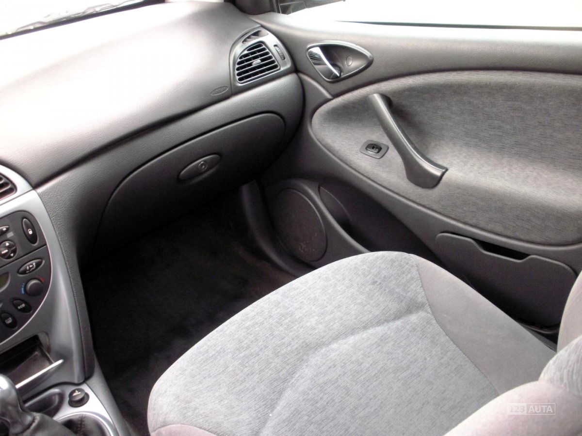 Citroën C5, 2003 - pohled č. 6