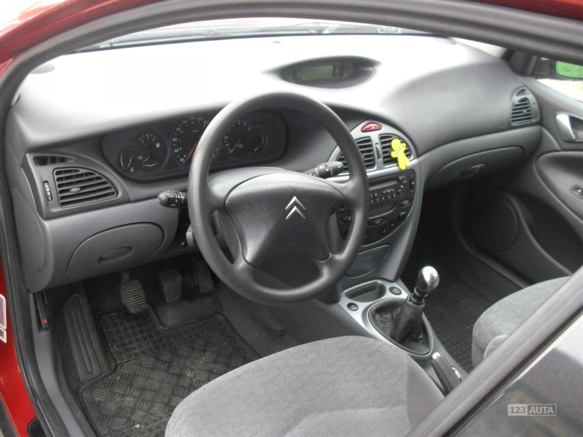 Citroën C5, 2004 - pohled č. 7