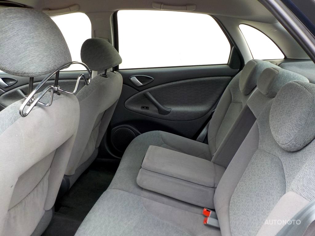 Citroën C5, 2003 - pohled č. 7