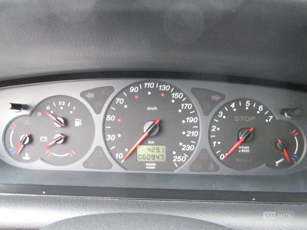 Citroën C5, 2002 - pohled č. 9