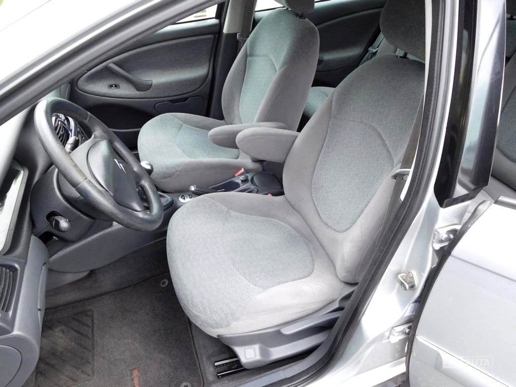 Citroën C5, 2003 - pohled č. 12